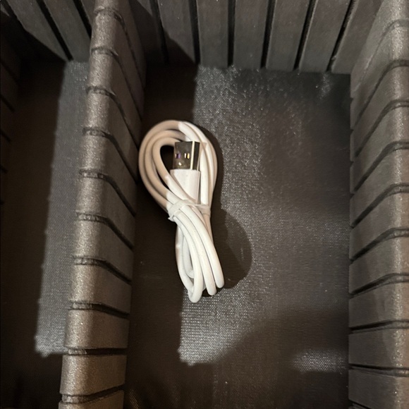 Black Vegan Leather Make up Caddy with rechargeable mirror. - Picture 5 of 5